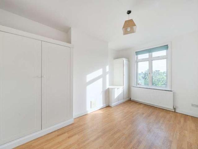 House for sale in London Borough of Ealing, Hanwell