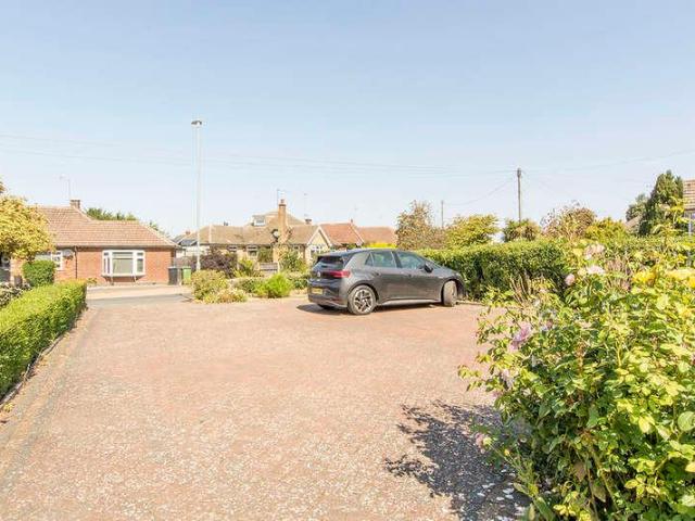 House for sale in Stanford On Avon, Leicestershire