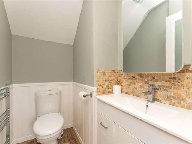 House for sale in Drighlington, Adwalton