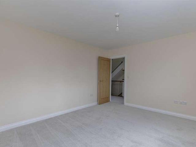 House for sale in Hunsworth, West Yorkshire