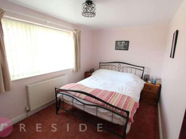 House for sale in Marland, Burnedge
