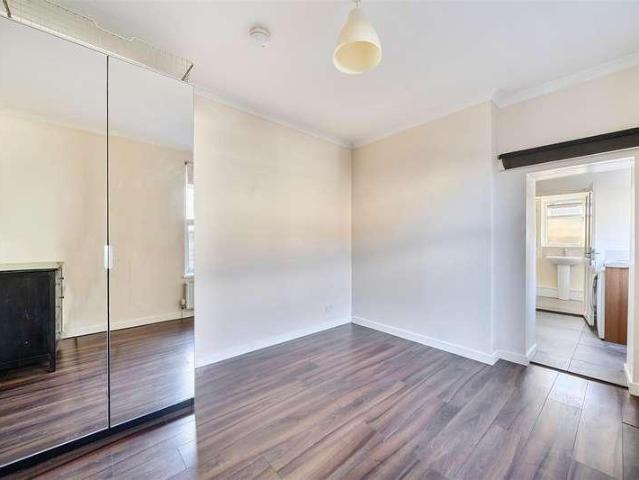 House for sale in Okus, Swindon