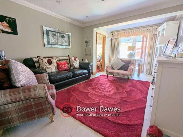 House for sale in Chadwell St Mary, Essex
