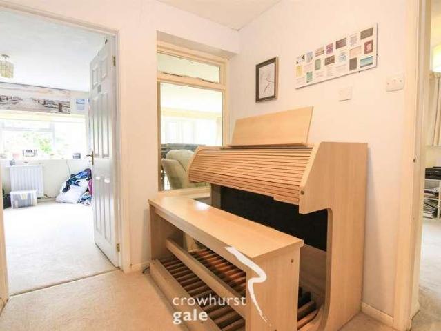 House for sale in Overslade, New Bilton