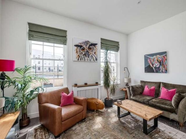House for sale in Sherford, Strode