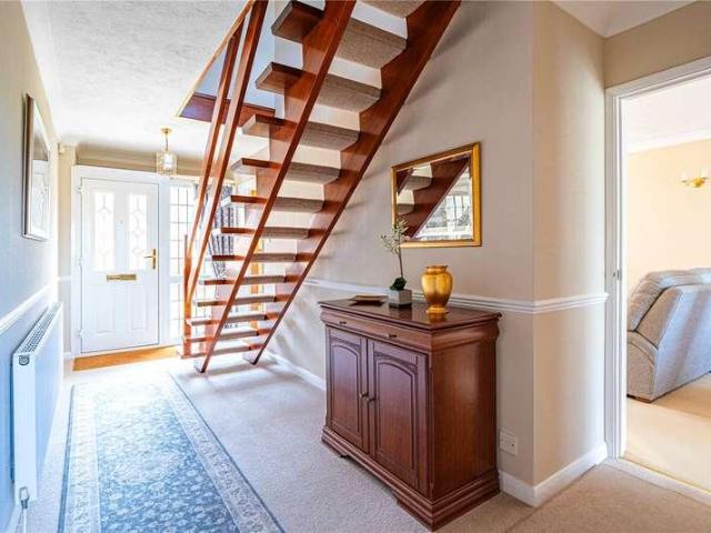 House for sale in Moorend, Pouchen End