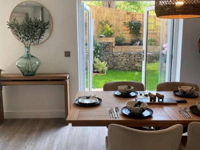 House for sale in Charlesworth, East Midlands