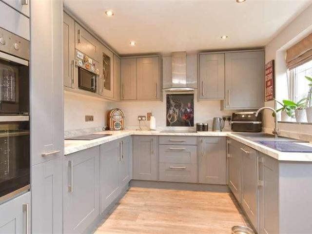 House for sale in Halfway, Swale