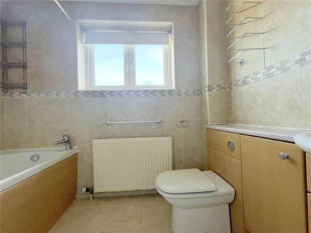 House for sale in Highcliffe