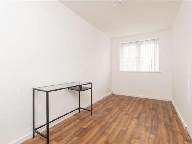 House for sale in The Butts, Kent