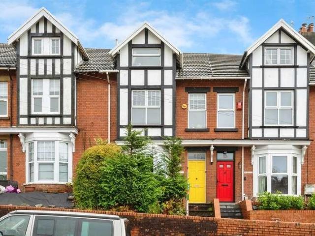 House for sale in Tycoch, Nangreaves