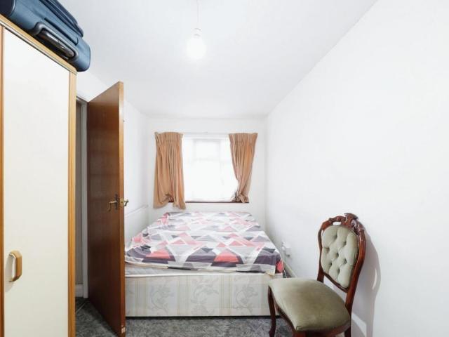 House for sale in Kingsbury, Greater London