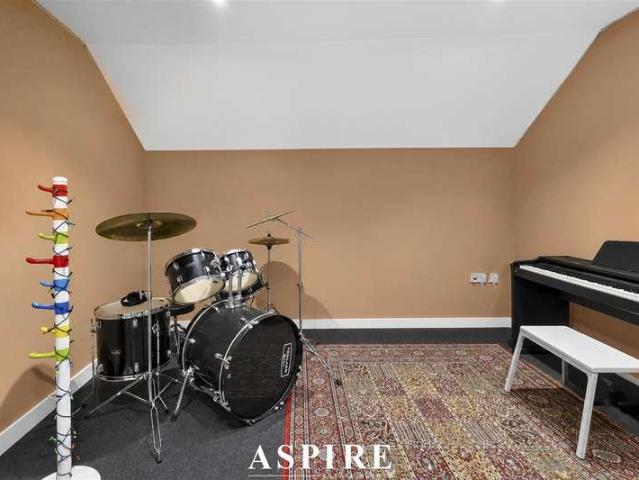 House for sale in Alton Barnes, Essex