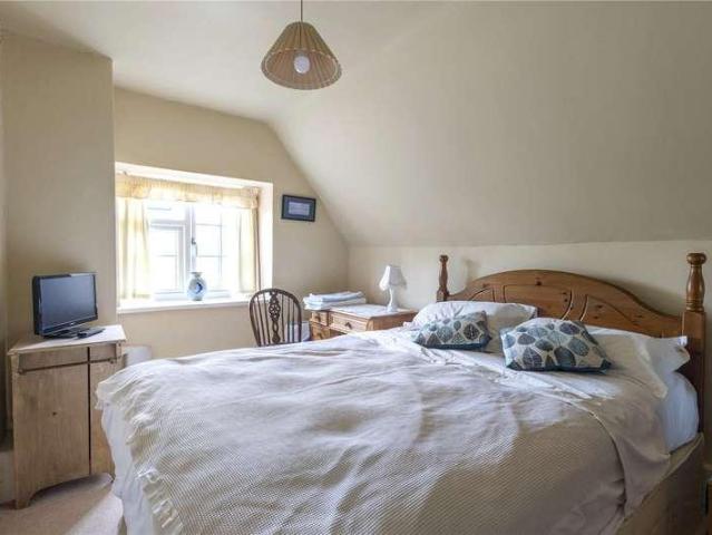 House for sale in Middlemarsh, East Dorset