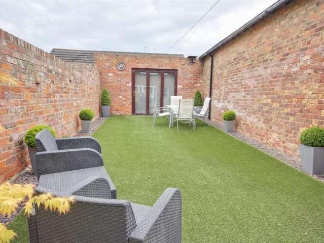House for sale in North Newbald, East Riding Of Yorkshire