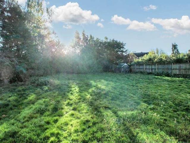 House for sale in Kennington Lees, Bridgefield