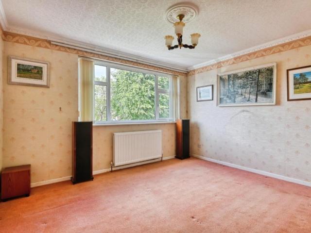 House for sale in Leyfields, Kettlebrook