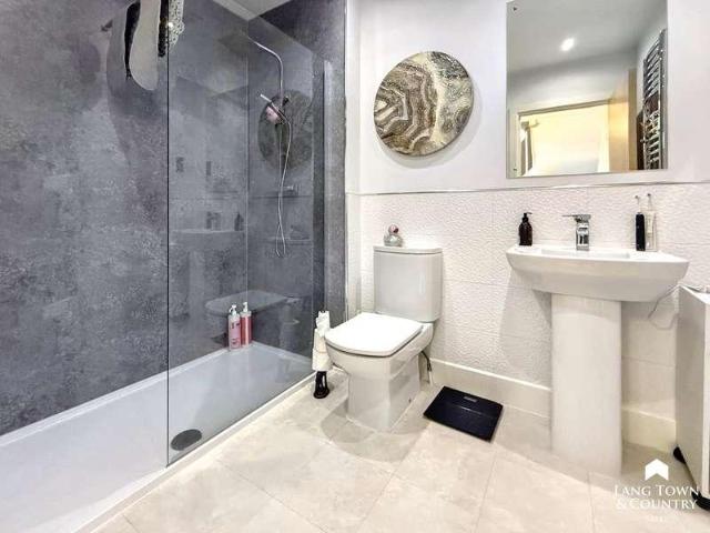 House for sale in Mount Wise