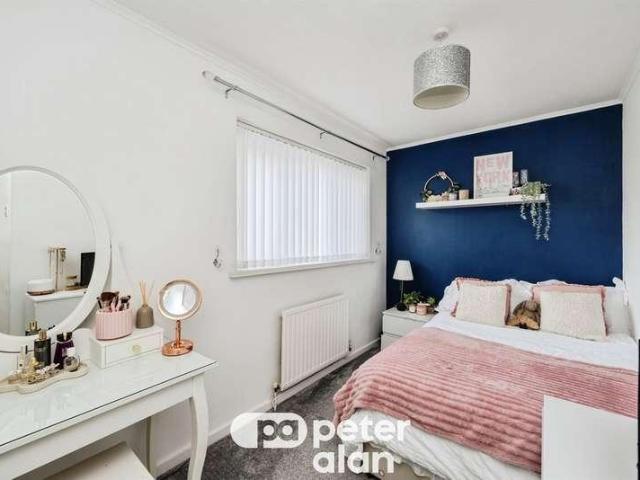 House for sale in Cimla, Neath