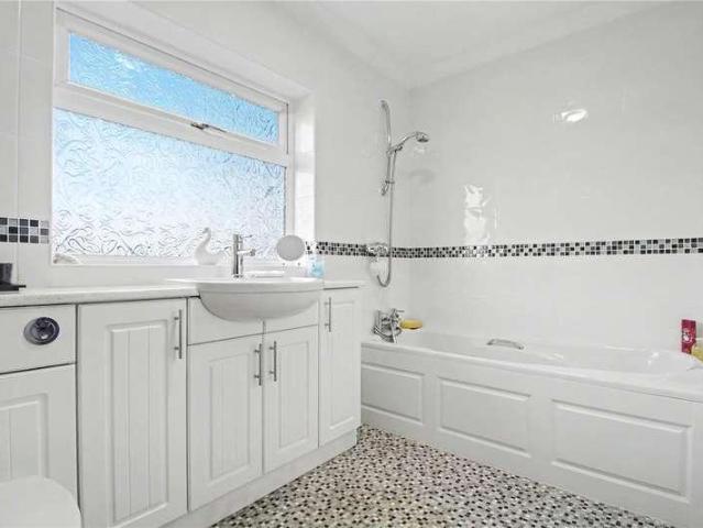House for sale in Eastbridge, Suffolk