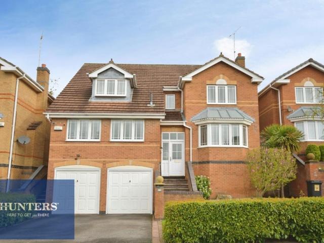 House for sale in Elmton, East Midlands