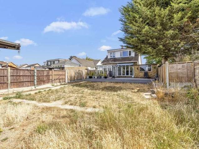 House for sale in London Borough of Havering, Greater London