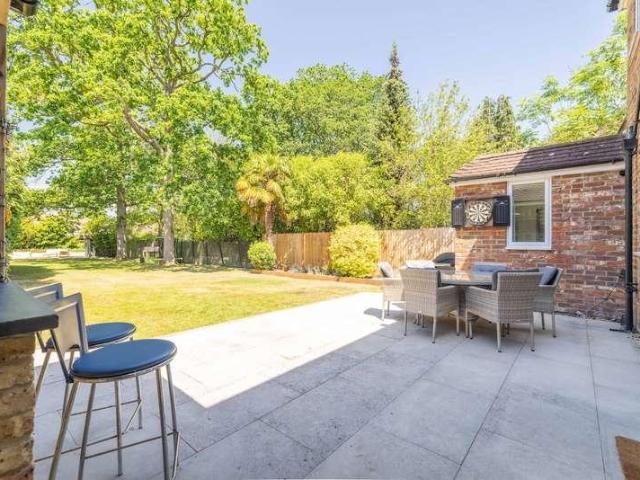 House for sale in Gerrards Cross, Denham