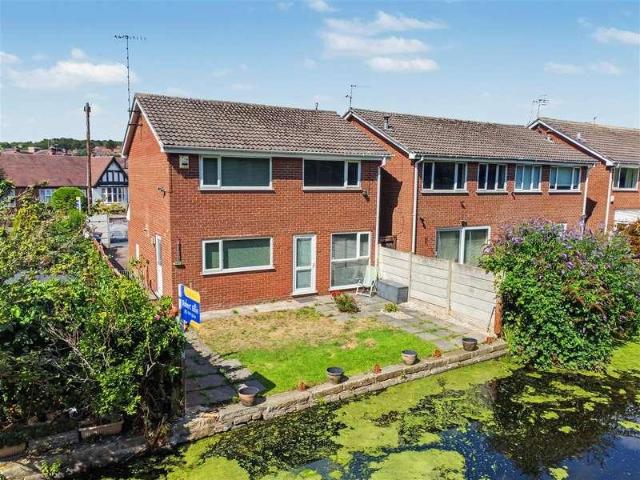 House for sale in Caldermill, East Midlands