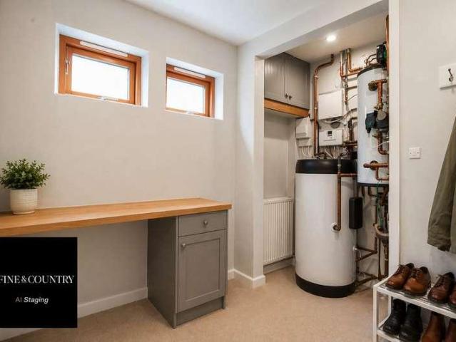House for sale in Waun Fawr, Wales