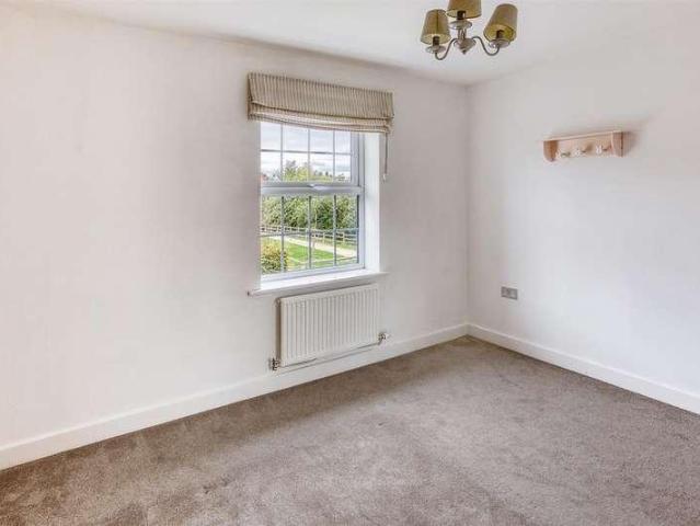House for sale in Highfields, South Derbyshire