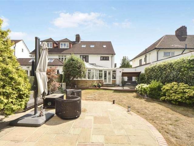 House for sale in Horn Park, Greater London