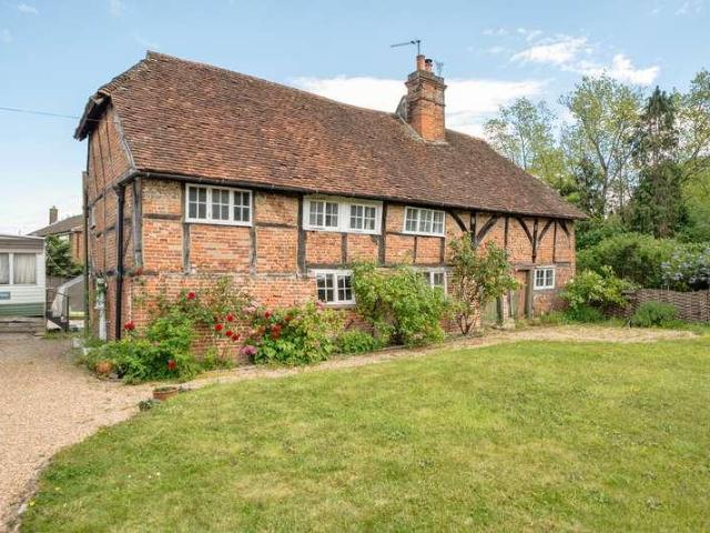 House for sale in Pachesham Park, Surrey