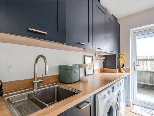House for sale in Lower Green Esher, Blackhills