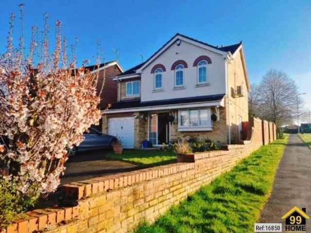 House for sale in Oadby, Leicestershire