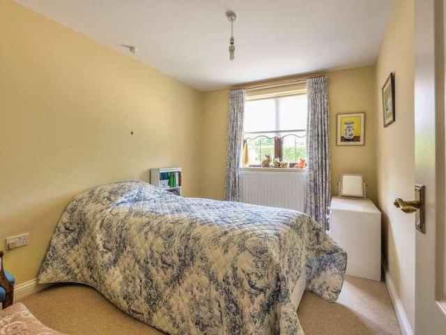 House for sale in Ashford Carbonell, Shropshire