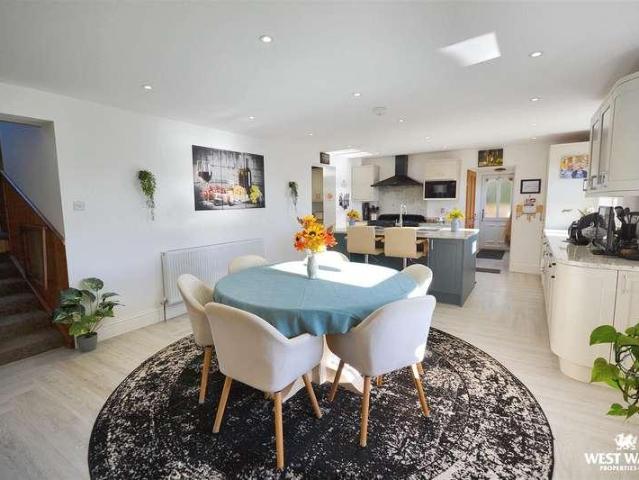 House for sale in Fishguard and Goodwick, Goodwick