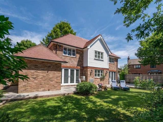 House for sale in Glynde, West Sussex