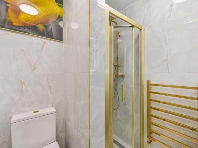 House for sale in Windsor, Fishery