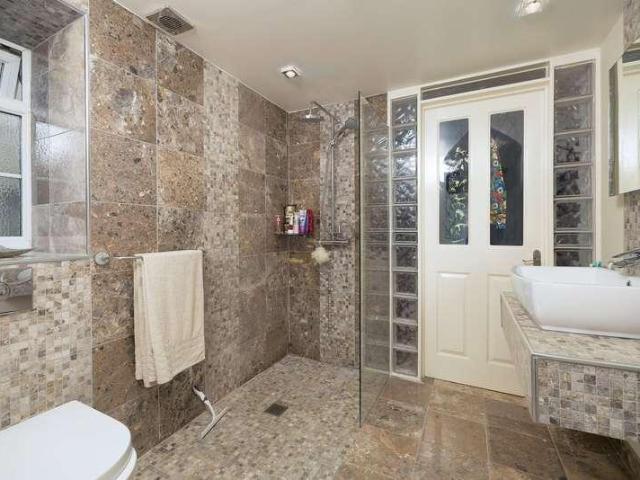 House for sale in Mount Wise