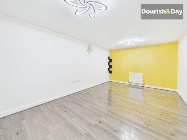 House for sale in Creswell, Baswich