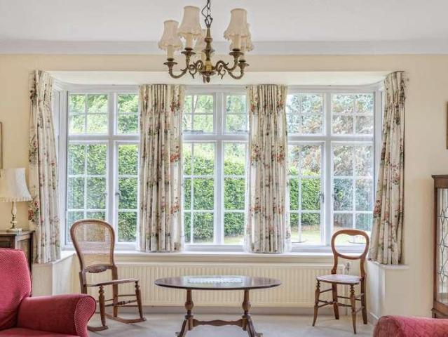 House for sale in Hurtmore, Westborough