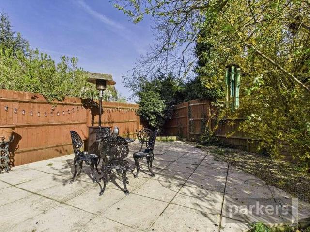 House for sale in Black Bourton, Oxfordshire