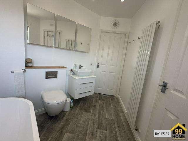 House for sale in Sovereign Harbour, Eastbourne