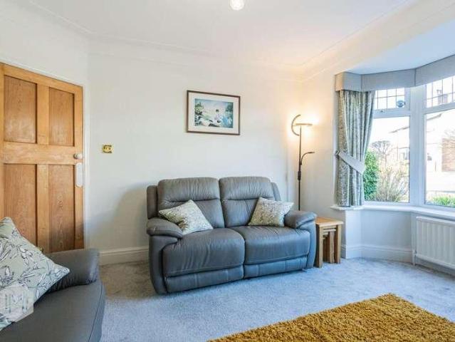 House for sale in Heaton, Lee Bank