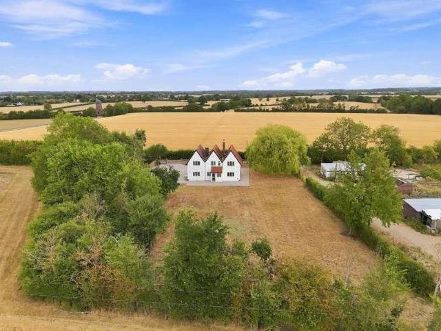 House for sale in Chipping Hill, Essex
