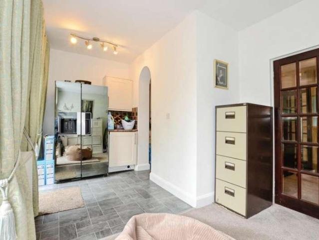 House for sale in Harrow Weald, Greater London