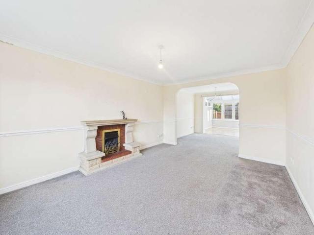 House for sale in Ebdon, Worle