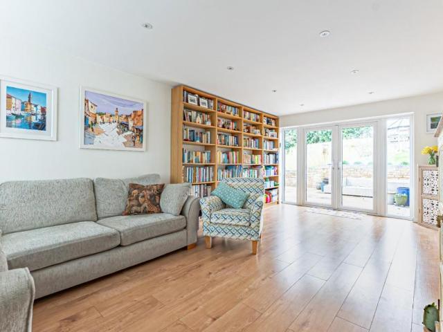 House for sale in Leighton-Linslade, Linslade