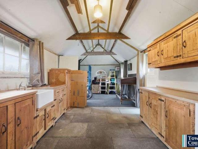 House for sale in Weeley, Dale Hill