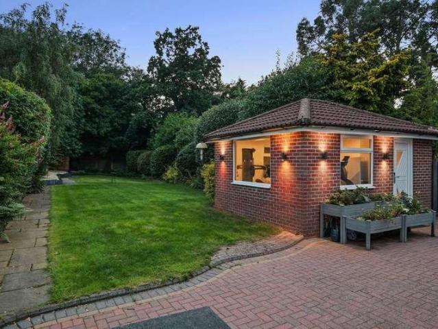 House for sale in Kings Norton, West Midlands